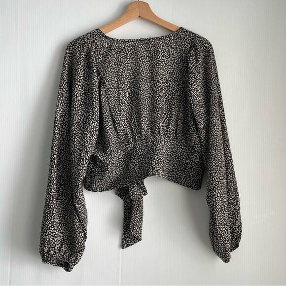 Princess Polly New Mood tie front top long sleeve black animal print size 6 - Picture 5 of 8